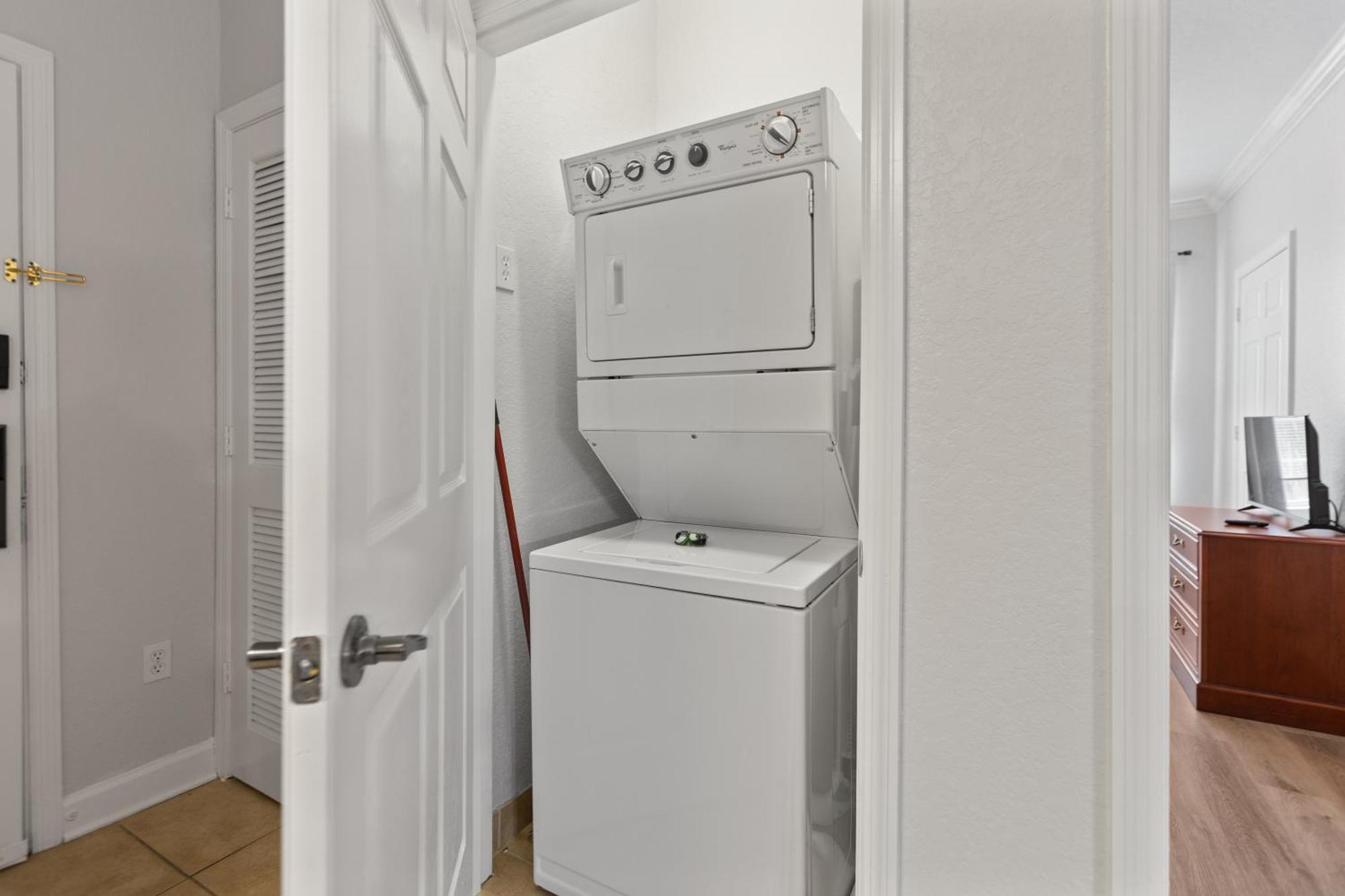 Near Disney W/ Pool-3Br/2Ba-Spacious & Cozy Condo 대번포트 외부 사진