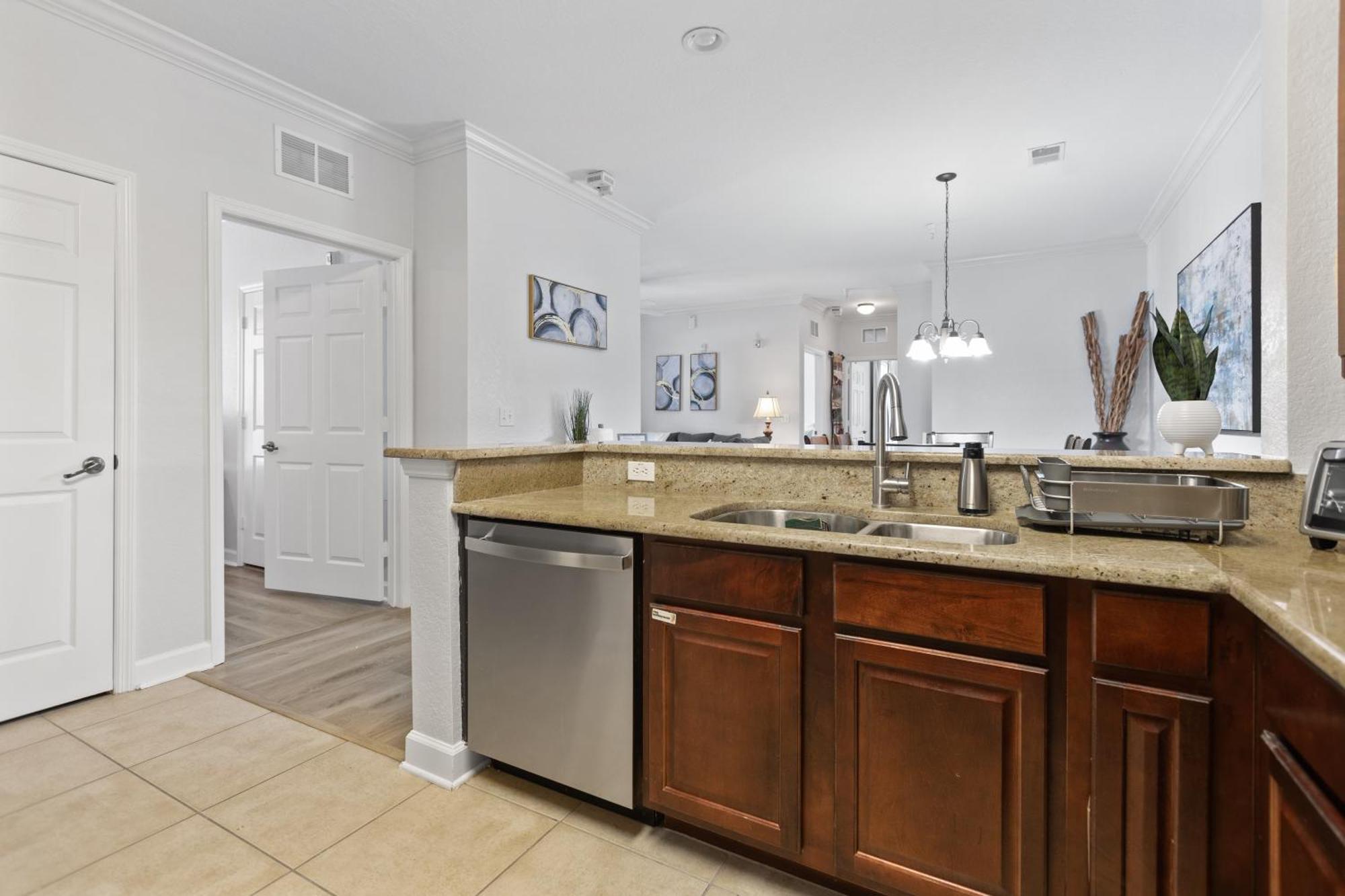 Near Disney W/ Pool-3Br/2Ba-Spacious & Cozy Condo 대번포트 외부 사진
