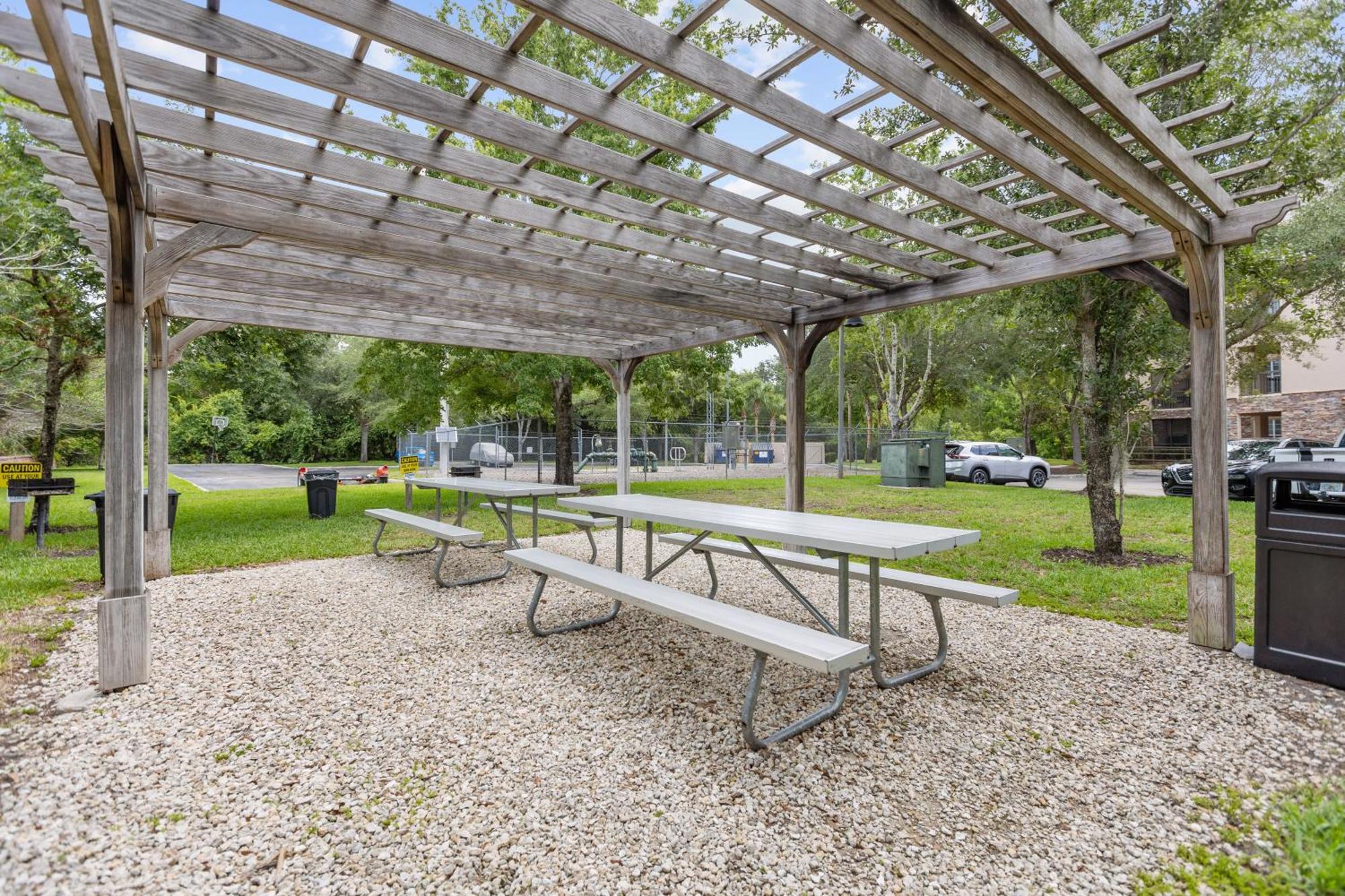 Near Disney W/ Pool-3Br/2Ba-Spacious & Cozy Condo 대번포트 외부 사진